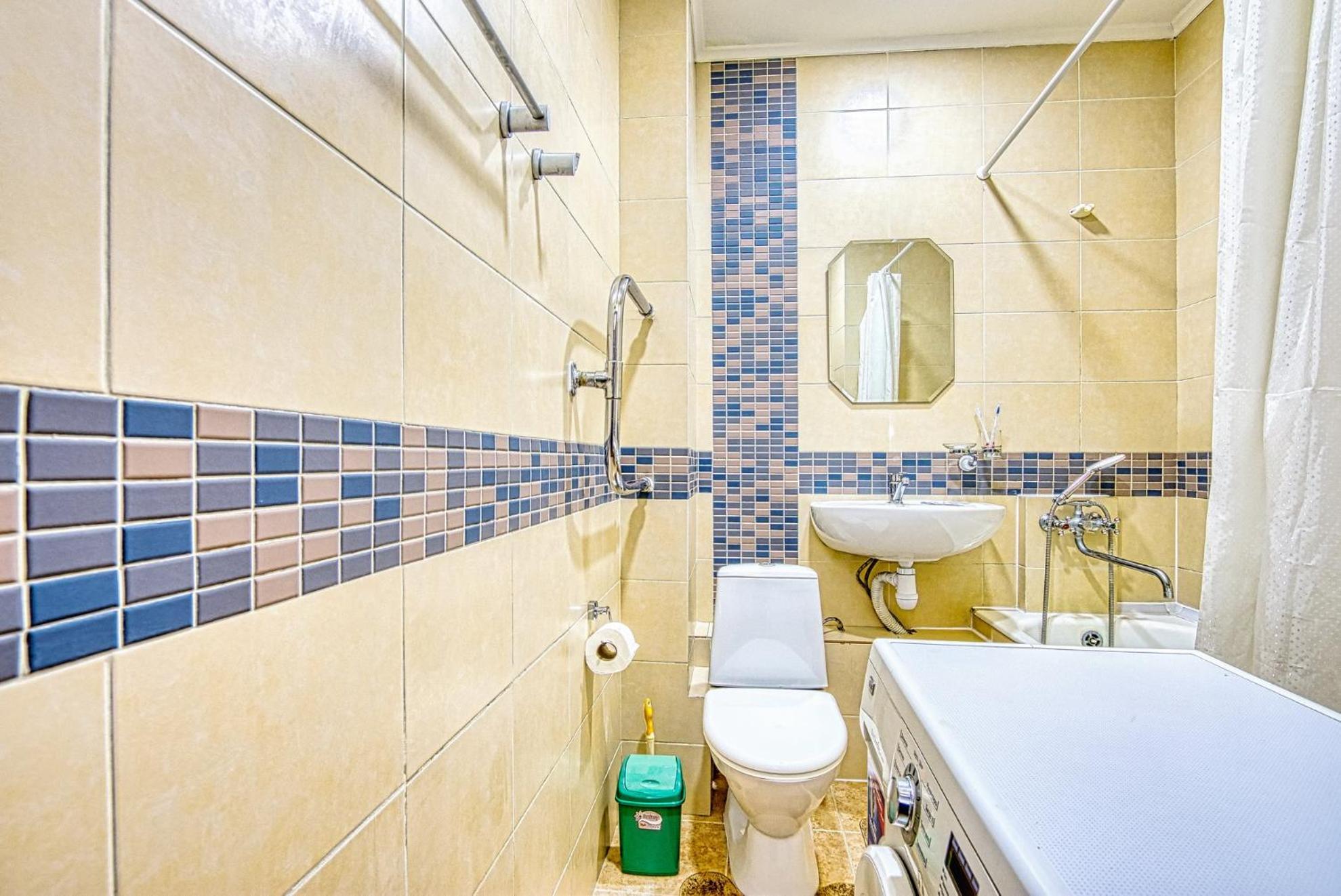 Apartment Near The President'S Park. Orbita-2 Almaty Ngoại thất bức ảnh